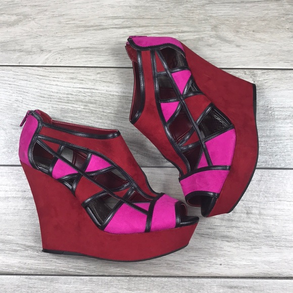 Gianni Bini Shoes - Gianni Bini Wedges